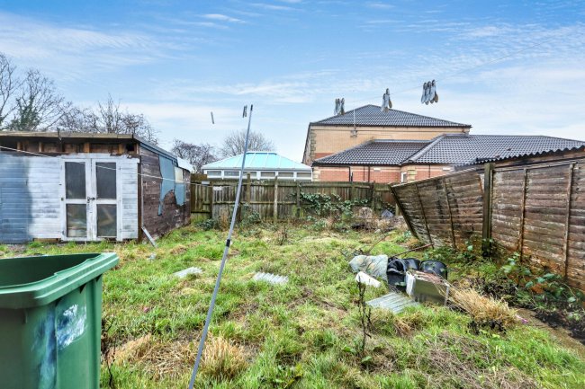 56 Linden Road, Creswell, Worksop, S80 4JT 7