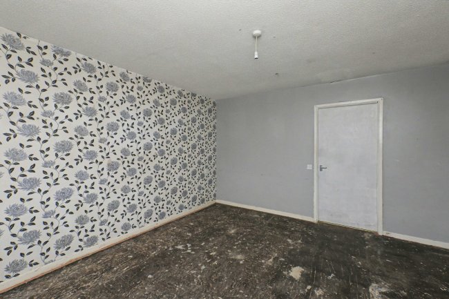 56 Linden Road, Creswell, Worksop, S80 4JT 7