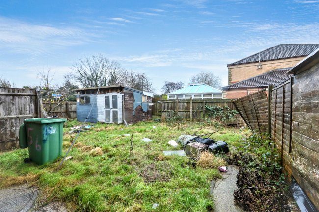 56 Linden Road, Creswell, Worksop, S80 4JT 7