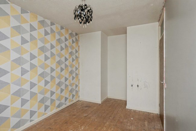 56 Linden Road, Creswell, Worksop, S80 4JT 7