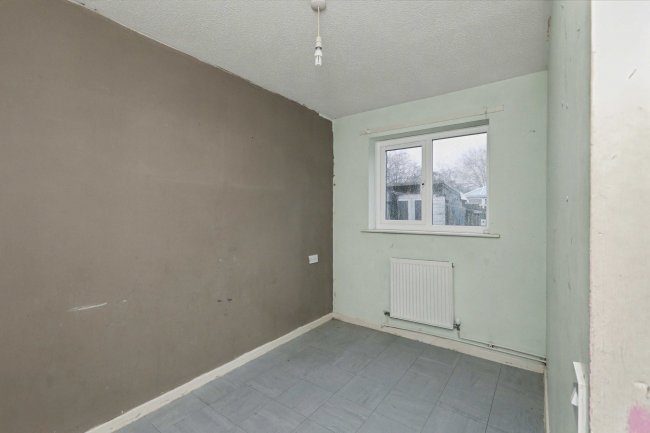 56 Linden Road, Creswell, Worksop, S80 4JT 7