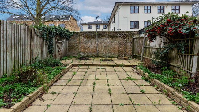 Flat 1, 35 Shirley Gardens, Hanwell, London, W7 3PT 8