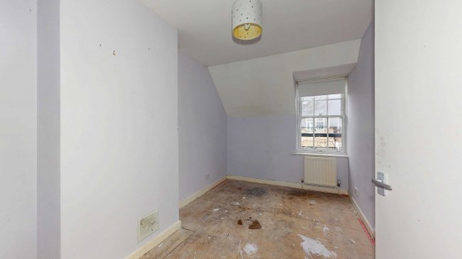 69 Mellitus Street, East Acton, London, W12 0AU 9