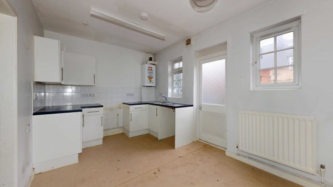 69 Mellitus Street, East Acton, London, W12 0AU 9