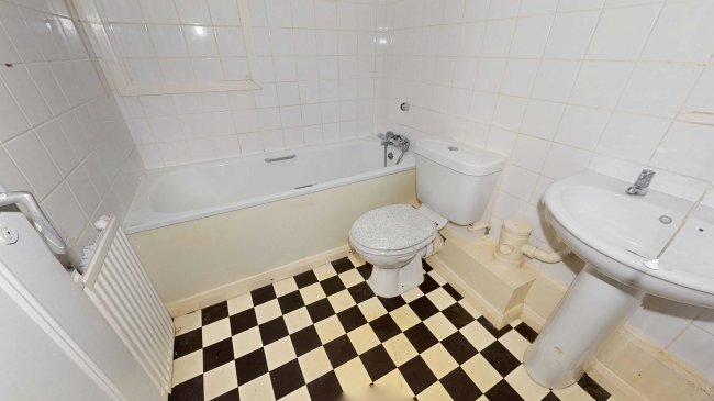 Flat A, 38 Canonbury Road, Islington, London, N1 2HS 5