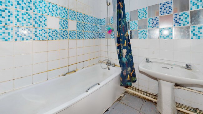 Flat 3, 79 Devonshire Road, Colliers Wood, London, SW19 2EW 6