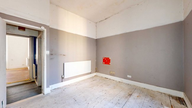 Flat D, 47 Gloucester Street, London, SW1V 2DB 5