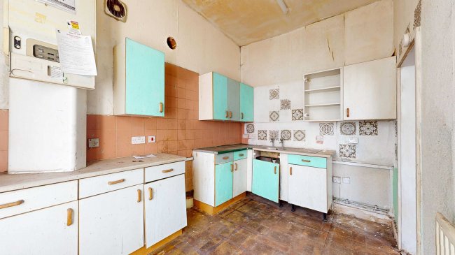 Flat D, 47 Gloucester Street, London, SW1V 2DB 5