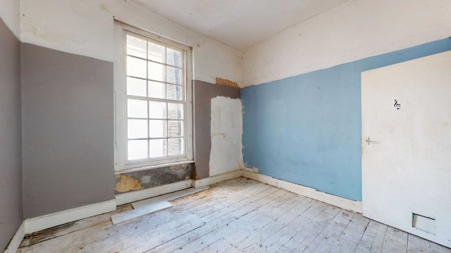 Flat D, 47 Gloucester Street, London, SW1V 2DB 5