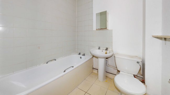 Flat 11, 21 Pembridge Square, Notting Hill, London, W2 4DP 3