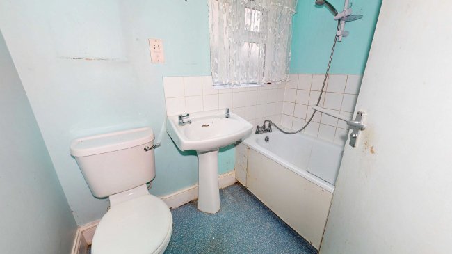 Flat A, 62 Homecroft Road, Sydenham, London, SE26 5QG 4