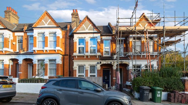 Flat A, 62 Homecroft Road, Sydenham, London, SE26 5QG 4