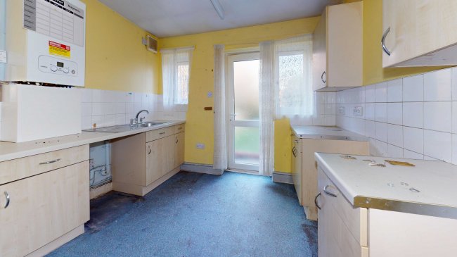 Flat A, 62 Homecroft Road, Sydenham, London, SE26 5QG 4