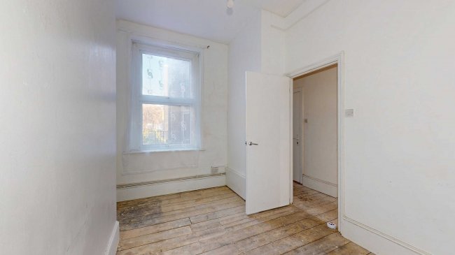 Flat B, 85 Gauden Road, Clapham, London, SW4 6LJ 8