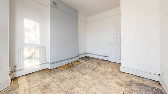 Flat B, 85 Gauden Road, Clapham, London, SW4 6LJ 8