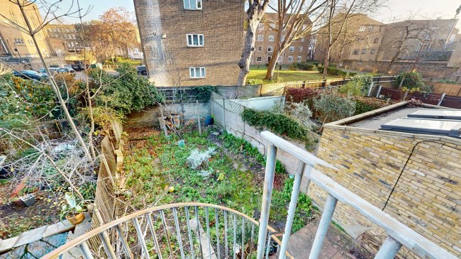 Flat B, 85 Gauden Road, Clapham, London, SW4 6LJ 8