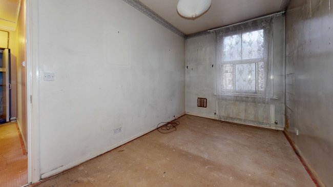 Flat 14, 136 Earls Court Road, Earls Court, London, W8 6QL 1