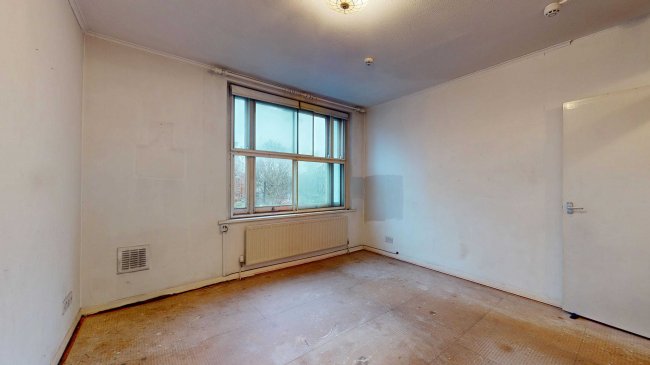 Flat 14, 136 Earls Court Road, Earls Court, London, W8 6QL 1