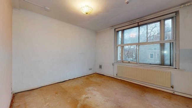 Flat 14, 136 Earls Court Road, Earls Court, London, W8 6QL 1