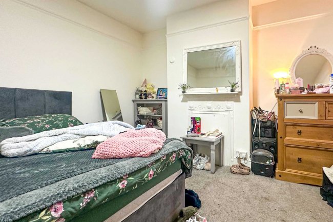 89 High Street, Hythe, Kent, CT21 5JH 7