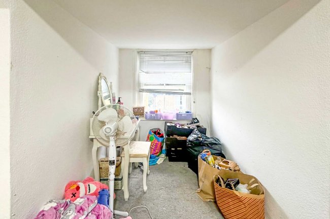 89 High Street, Hythe, Kent, CT21 5JH 7