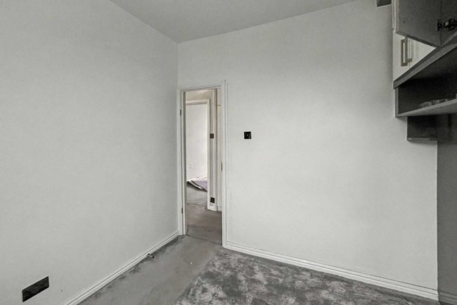 27b Rush Hill Road, Battersea, London SW11 5NW 2