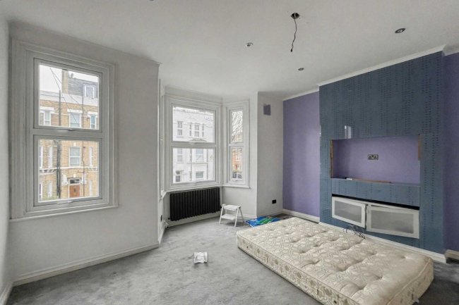 27b Rush Hill Road, Battersea, London SW11 5NW 2