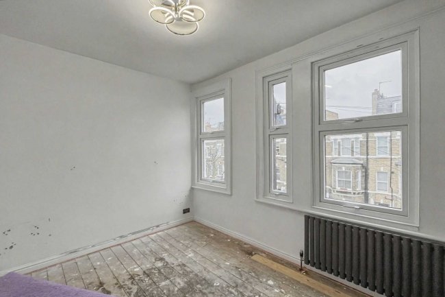 27b Rush Hill Road, Battersea, London SW11 5NW 2
