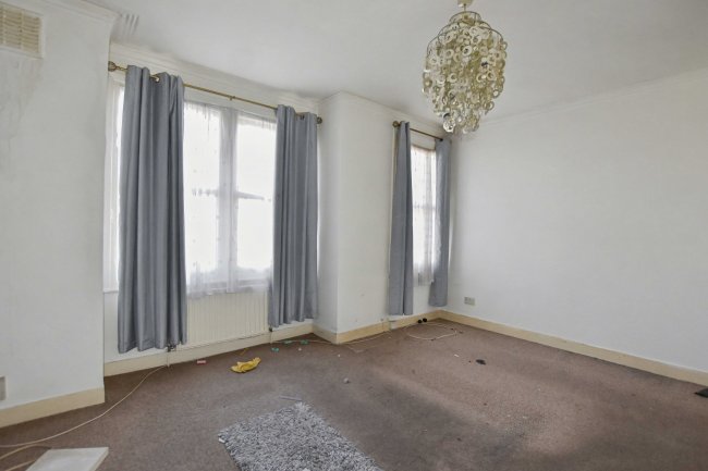 Ground Floor Flat & First Floor Flat, 26 Woodlands Street, Lewisham, London, SE13 6TU 2