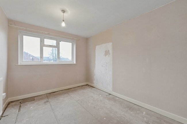 36 Ridgemoor Road, Leominster, Herefordshire, HR6 8EL 3