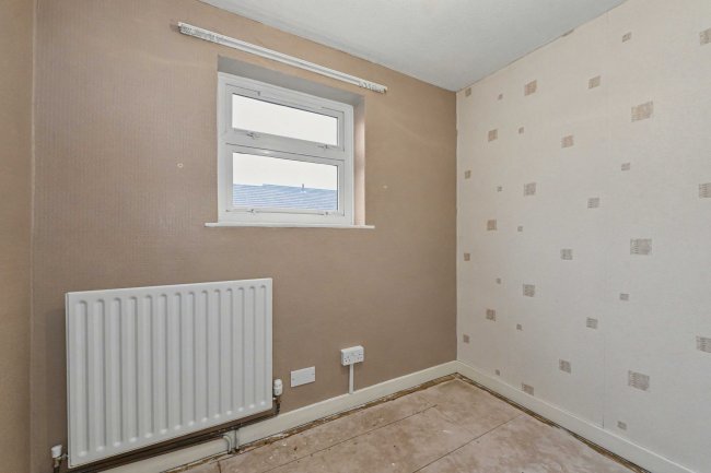 36 Ridgemoor Road, Leominster, Herefordshire, HR6 8EL 3