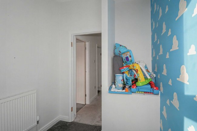 5 Musgrave Street, Birstall, Batley, West Yorkshire WF17 9PF 4