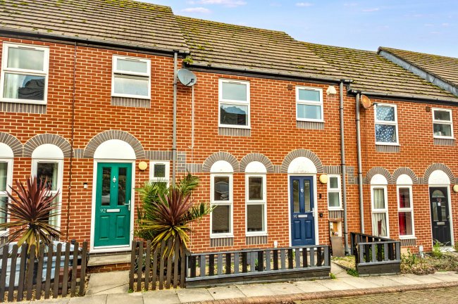 90 The Maltings, Weymouth, Dorset DT4 8SS 1