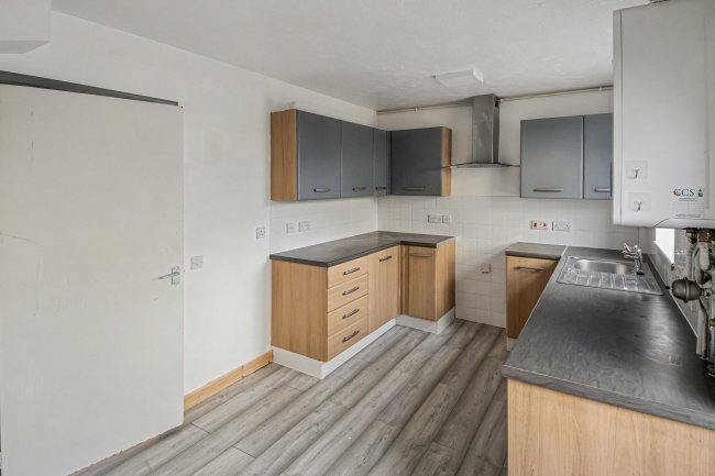 90 The Maltings, Weymouth, Dorset DT4 8SS 1