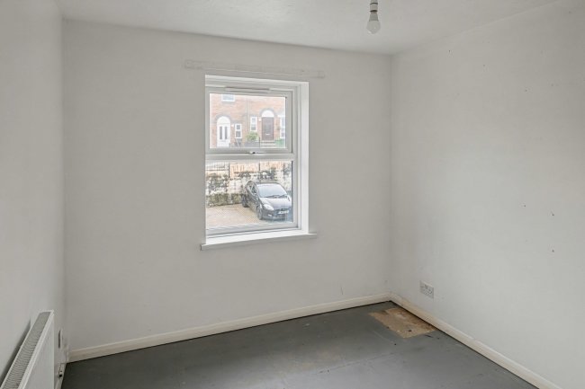 90 The Maltings, Weymouth, Dorset DT4 8SS 1