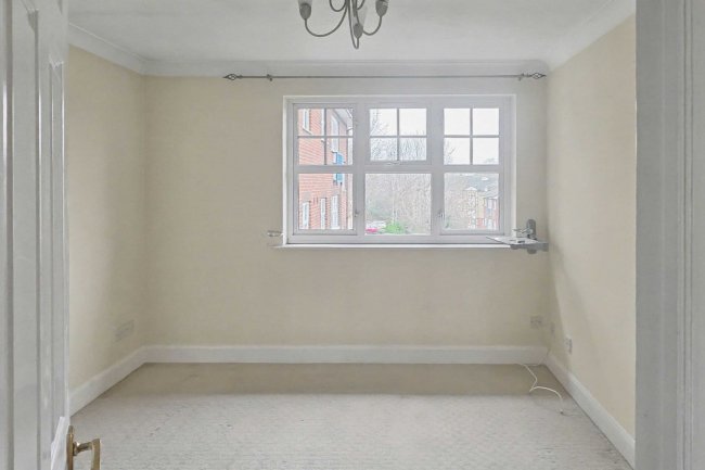 Flat 6 Marquis Court, Earls Meade, Luton, Bedfordshire, LU2 7LG 7