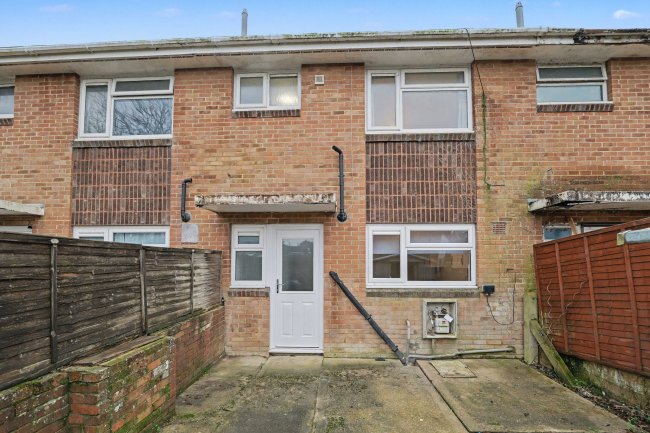 239 Gunville Road, Newport, Isle of Wight PO30 5LU 6