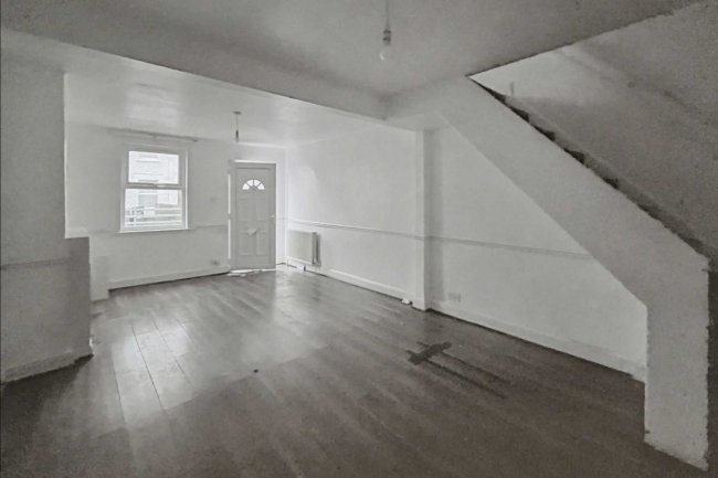 39 Cross Road, Croydon, CR0 6TW 4