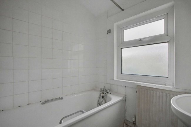 Flats A & B, 254 Ramsay Road, London E7 9EY 8