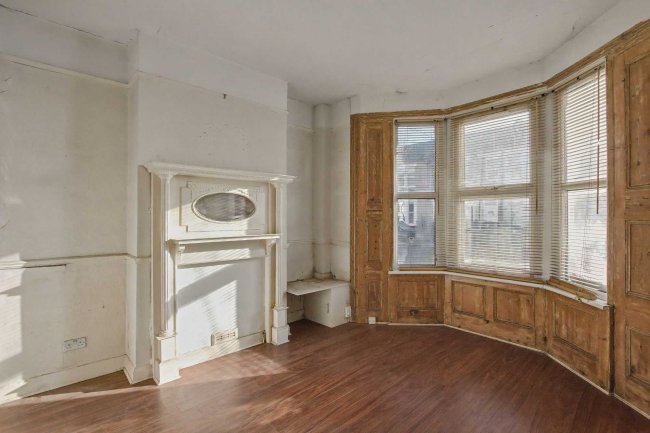 Flats A & B, 254 Ramsay Road, London E7 9EY 8