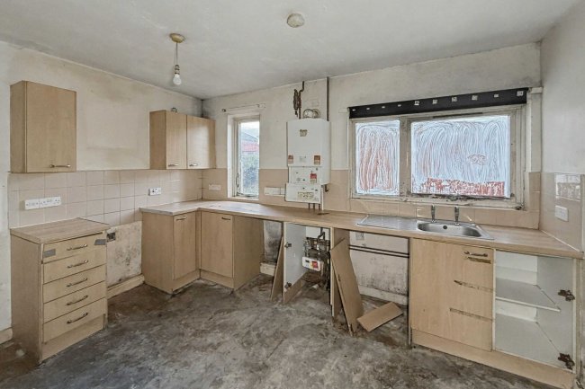 10 Prescott Road, Carlisle, Cumbria, CA2 6EE 10