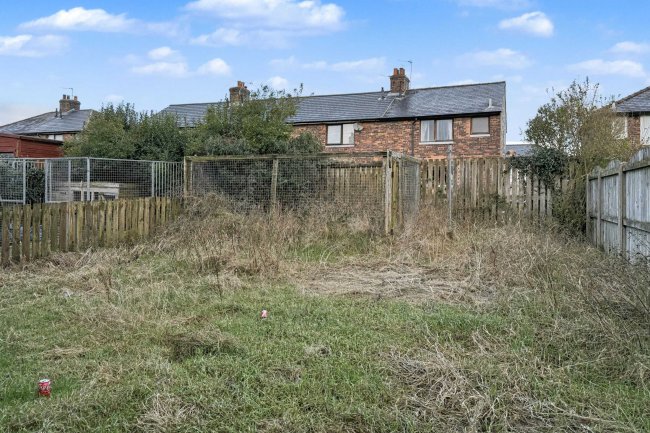 10 Prescott Road, Carlisle, Cumbria, CA2 6EE 10