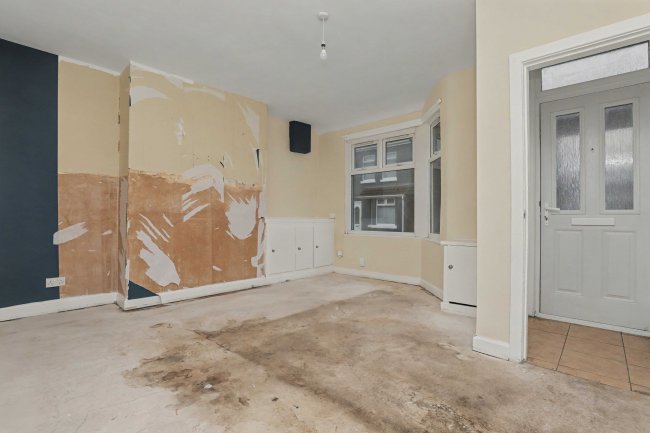 12 Kingswood Avenue, Walton, Liverpool L9 0JW 8