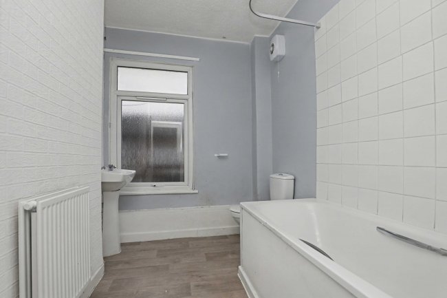 12 Kingswood Avenue, Walton, Liverpool L9 0JW 8