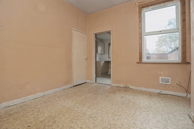 2 Newman Street, Liverpool L4 1RJ 10