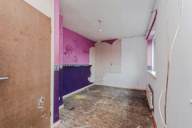 57 Searness Road, Middleton, Manchester M24 4JE 1