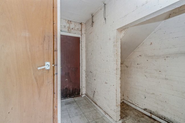 57 Searness Road, Middleton, Manchester M24 4JE 1