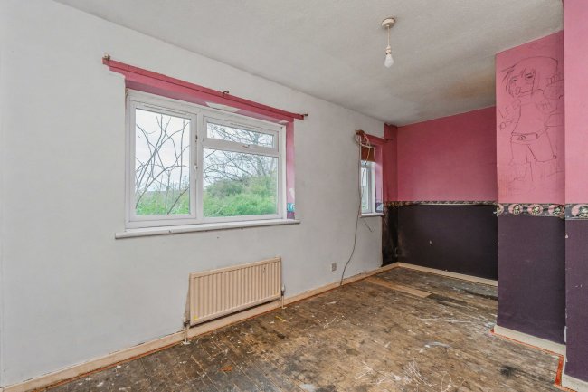 57 Searness Road, Middleton, Manchester M24 4JE 1