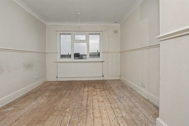 29 Lindby Road, Liverpool L32 6SL 2