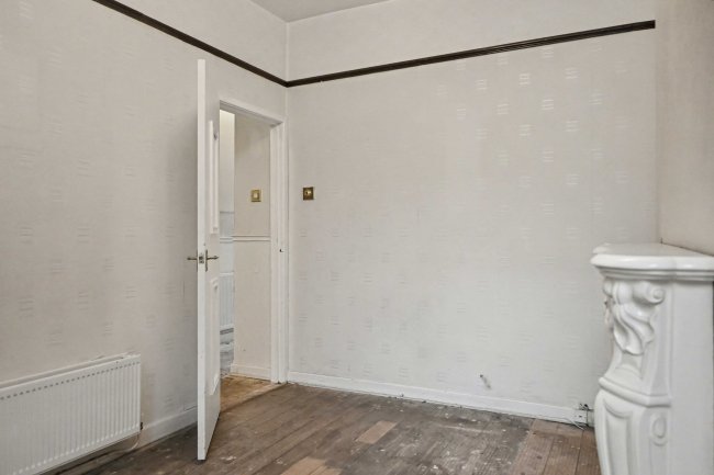 29 Middlesex Road, Bootle L20 9BN 3